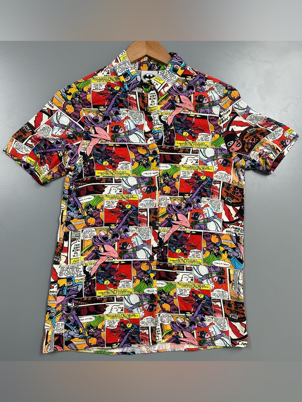 Batman Catwoman Comic Strip Short Sleeve Button Up Shirt Viscose Sz Sm 36 Brazil